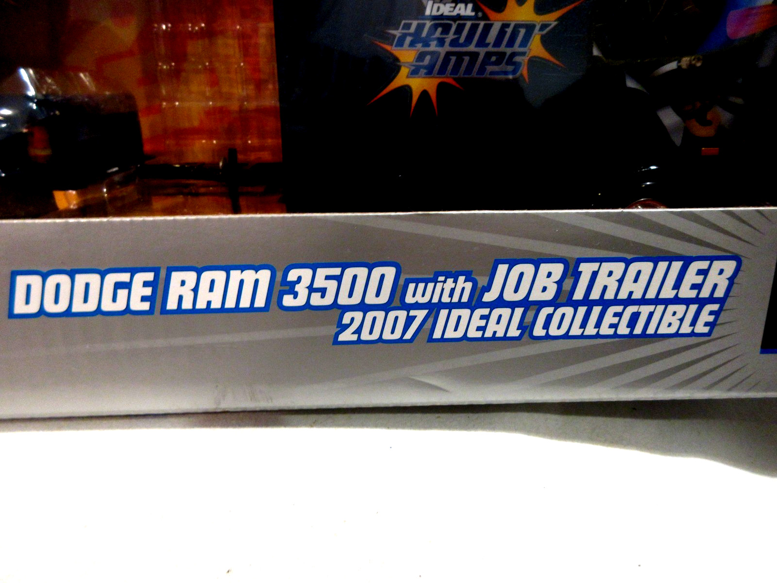 Ideal Haulin AMPS Dodge Ram 3500 w/Job Trailer NIB