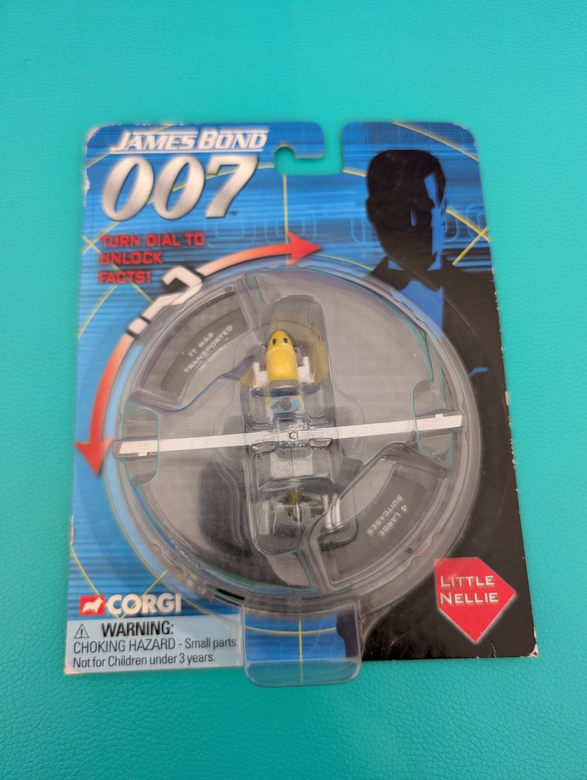 Corgi James Bond 007 Little Nellie Gyrocopter on Sealed Card – 2006