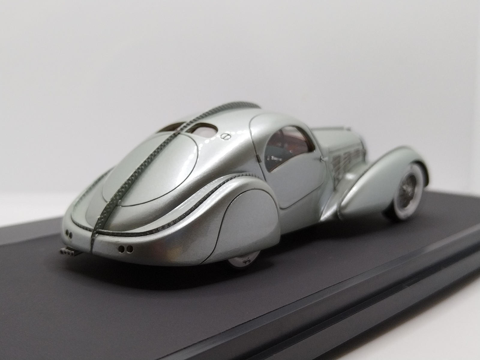 MATRIX 1/43 Bugatti Type 57 Aerolithe 1934. Extremely Rare!