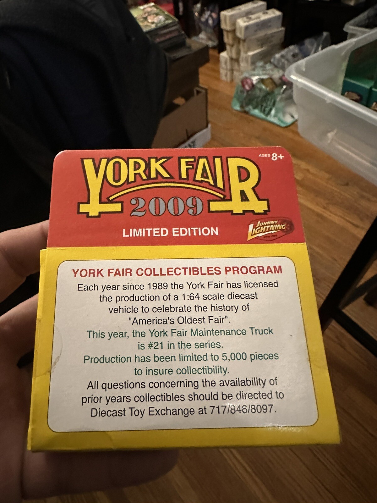 Johhny Lightning Limited Edition 2009 YORK FAIR MAINTENANCE Truck New Mint Boxed