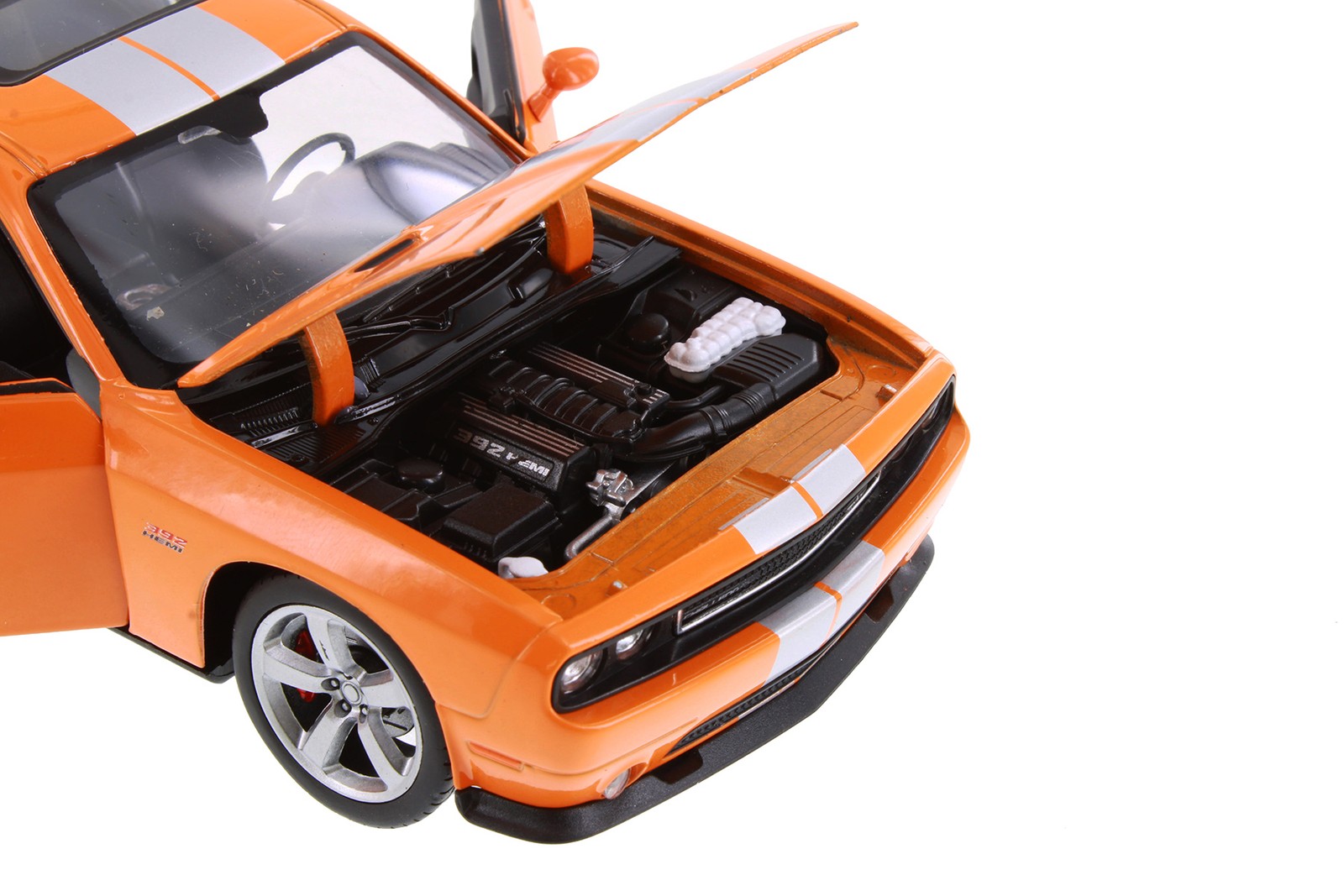 BOX OF 4 2013 DODGE CHALLENGER SRT HARD TOP 1/24 DIECAST CAR SHOWCASTS 24049/4D