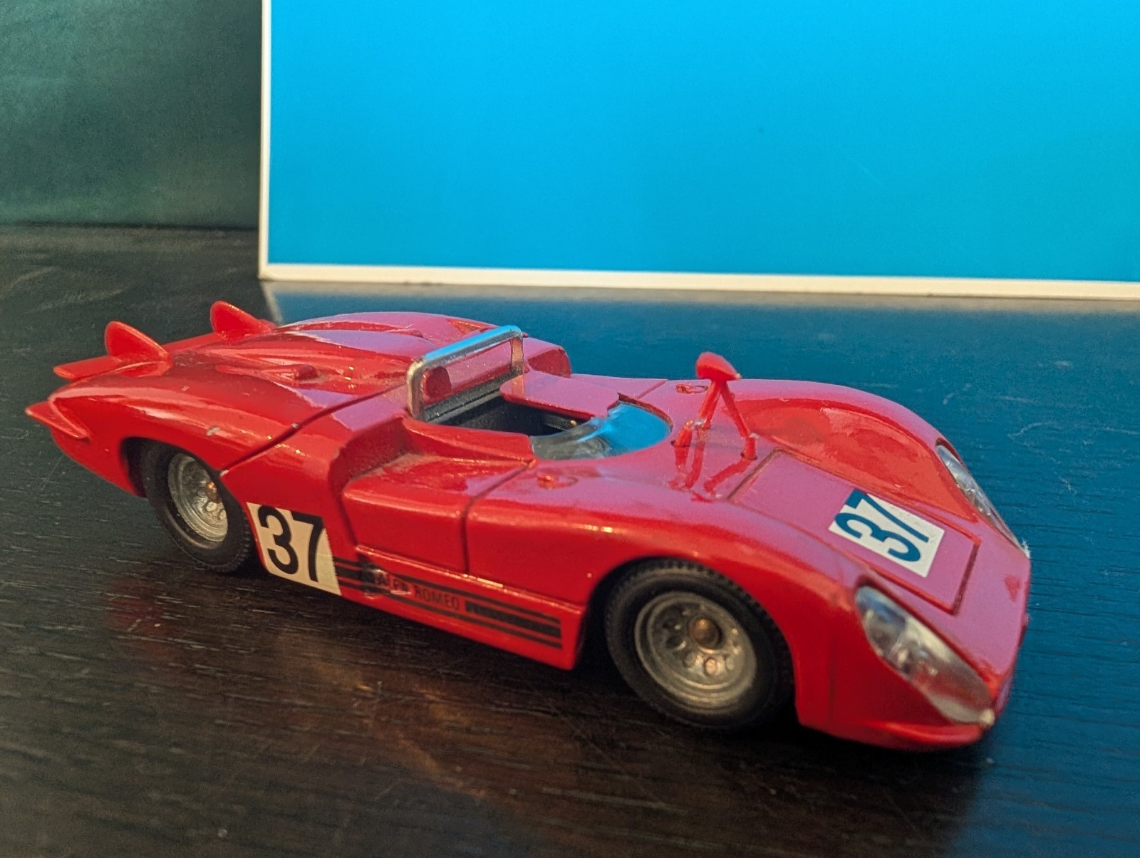 SOLIDO 1/43 Alfa Romeo Long Tail 33-3 Red No Box Great condition