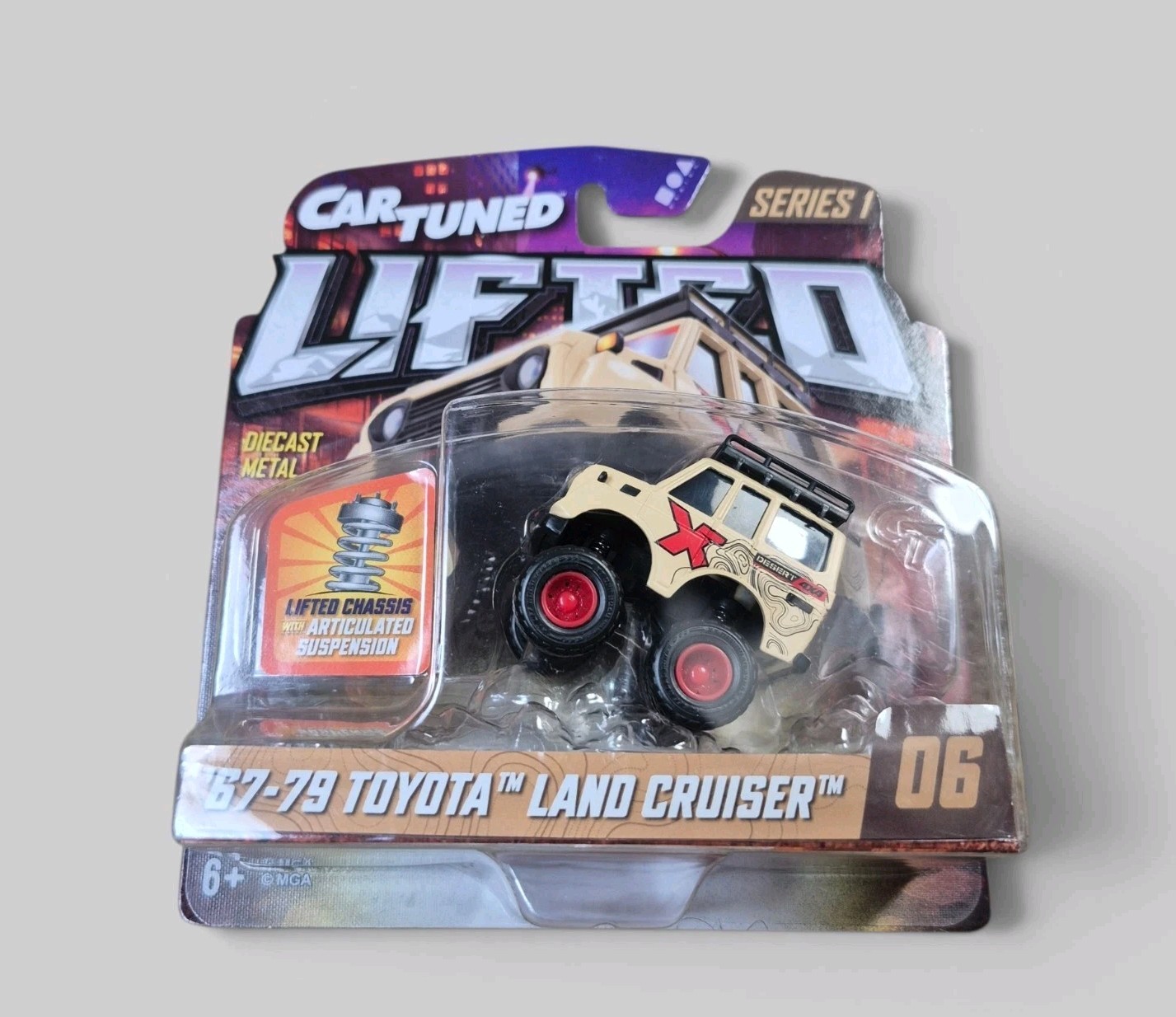 CAR TUNED LIFTED 1967-1979 TOYOTA LAND CRUISER Collectible DieCast 1:64 Series 1
