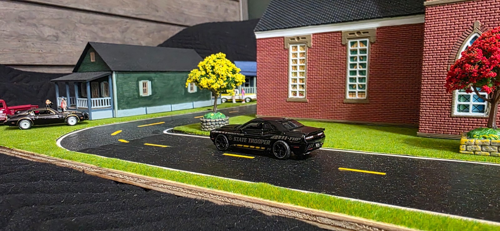 Greenlight Florida State Trooper Highway Patrol GHOST Dodge Challenger 1/64