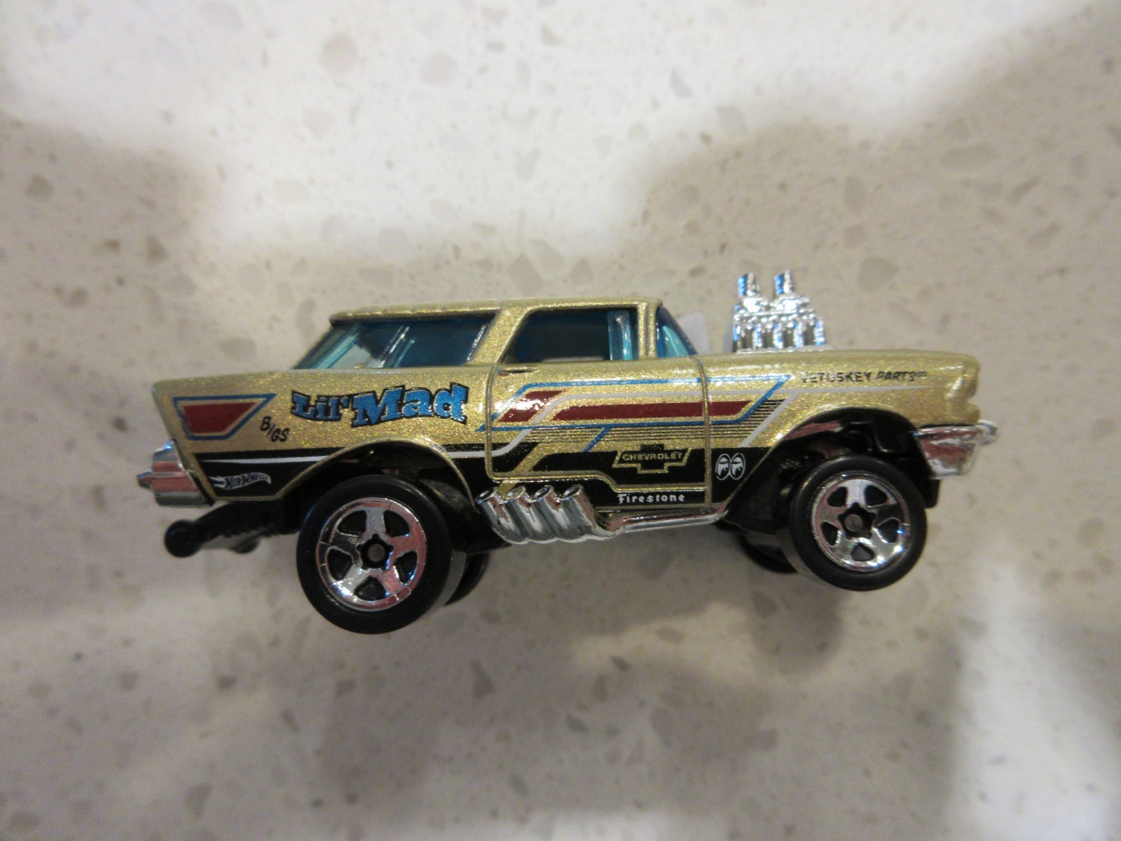 2026 Hot Wheels Lil’ Mad Nomad Gold Mooneyes HW Wagons Diecast 1:64 Toy Race Car