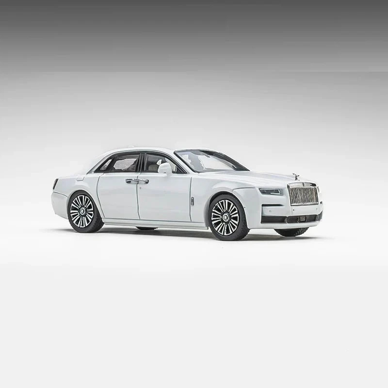 ROLLS ROYCE GHOST SECOND GEN SERIES II WHITE 1/64 DIECAST CAR BY KING MODEL KM