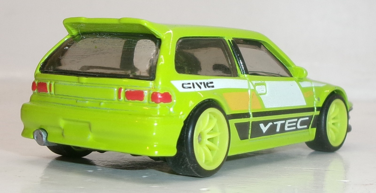 LOOSE 2025 HOT WHEELS 1:64 GREEN ’90 HONDA CIVIC EF WHEEL SWAP REAL RIDERS