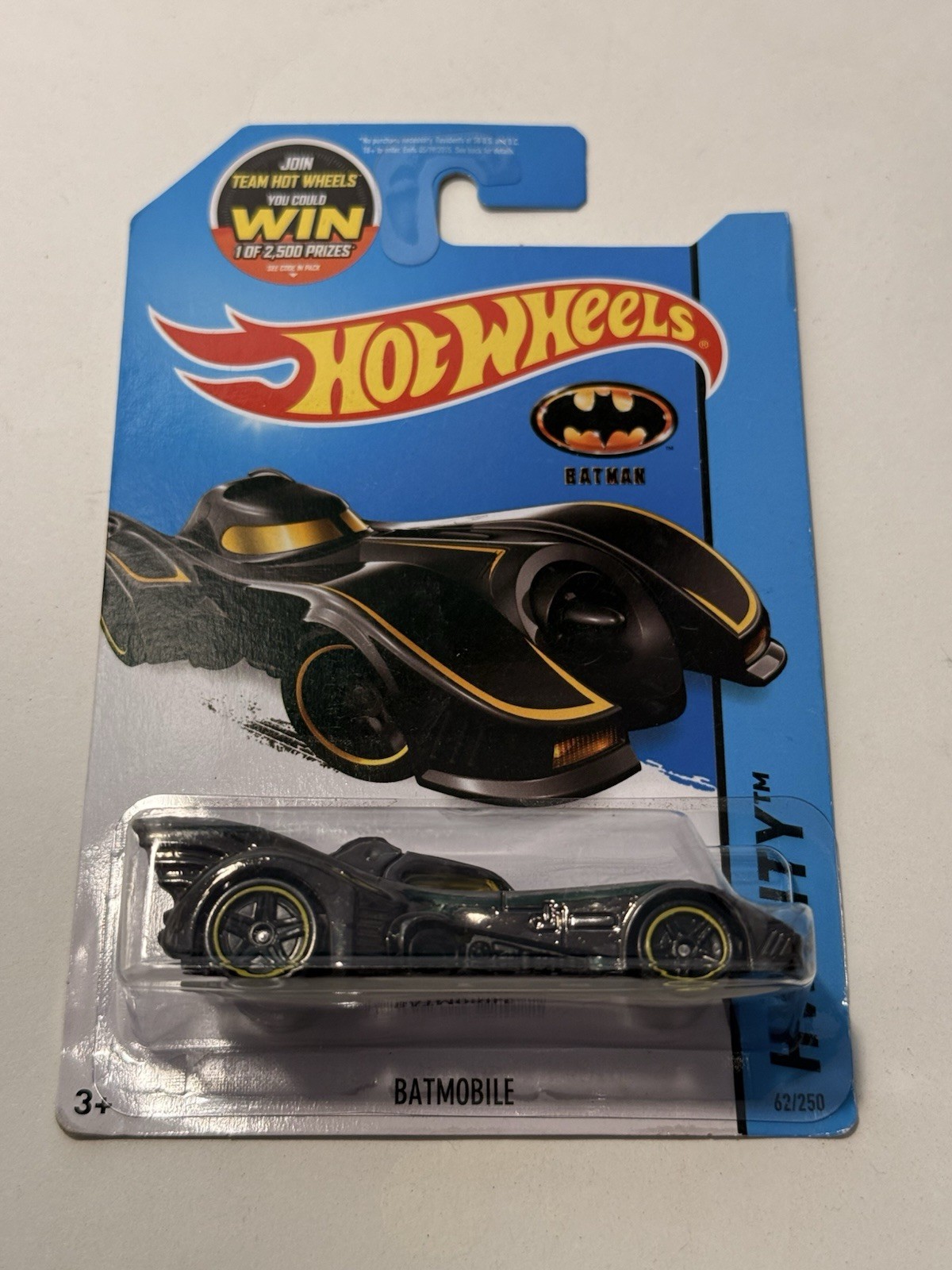 Hot Wheels 2015 62/250 HW City Batmoblie