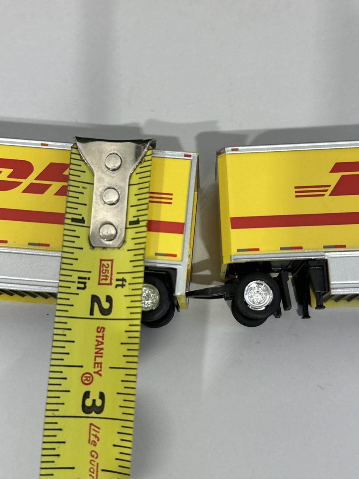 1/87 Scale Trucks N’ Stuff Freightliner Cascadia DHL With 28” DD Double SPT3120