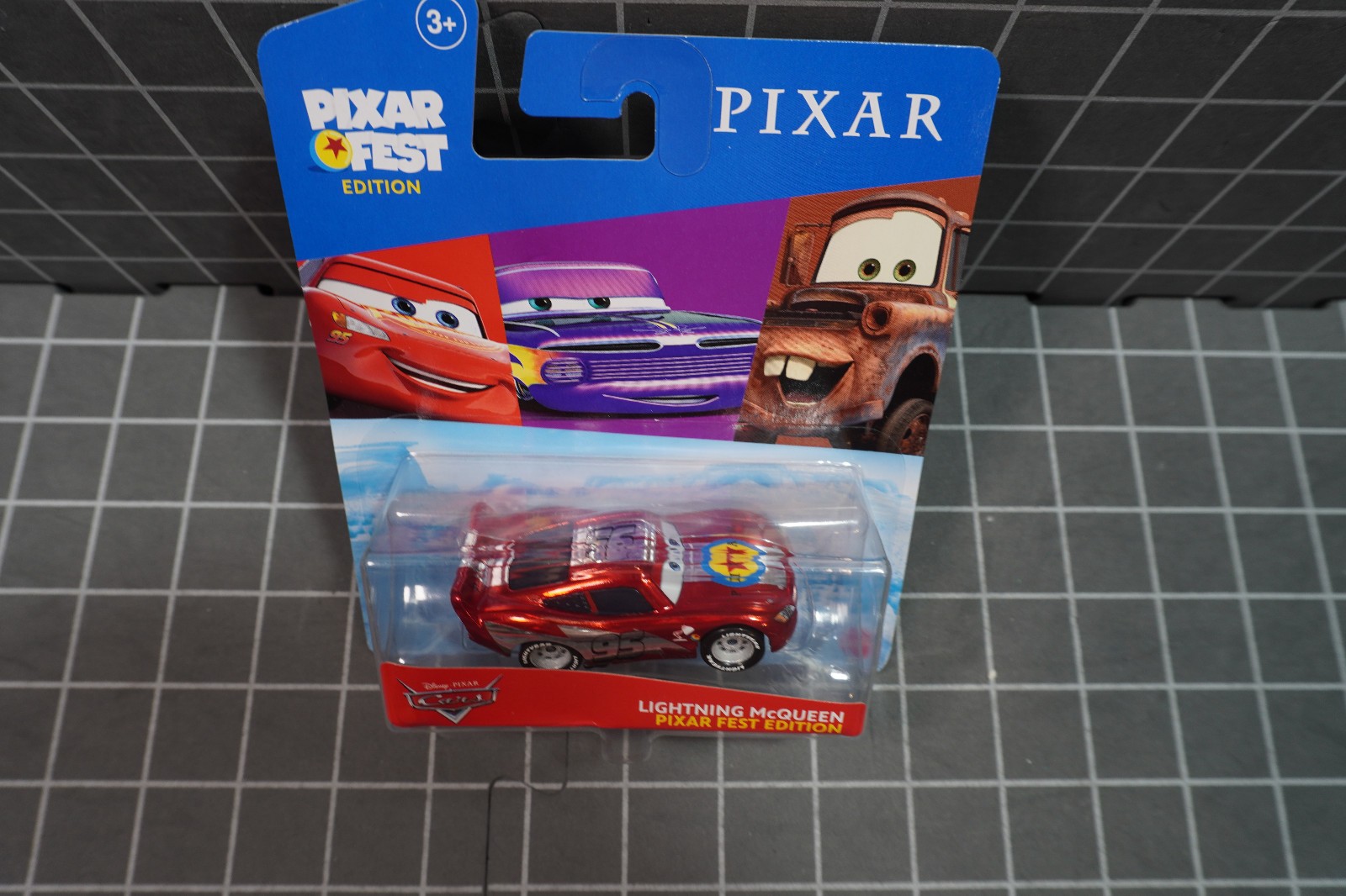 DISNEY PIXAR CARS 2021 PIXAR FEST LIGHTNING MCQUEEN
