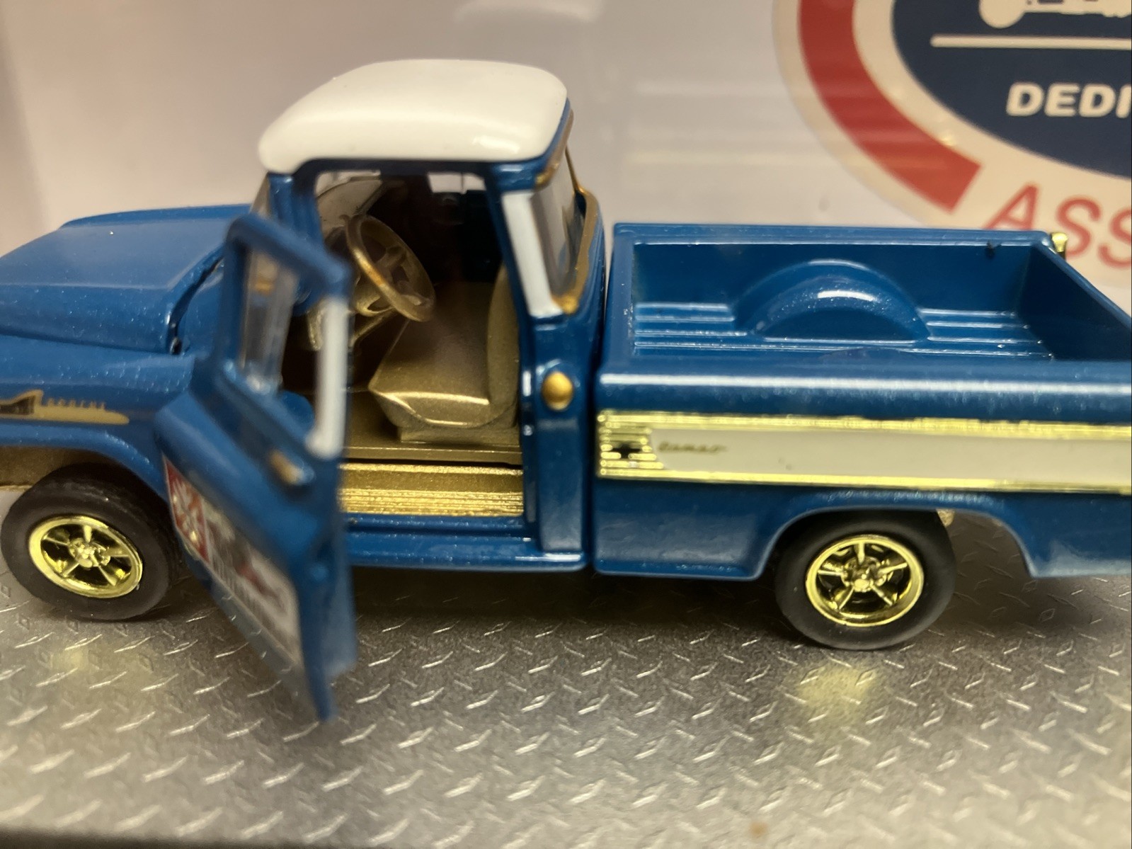 M2 NHRA 1958 Chevrolet Cameo Truck & 1957 Chevrolet Gasser CHASE in box