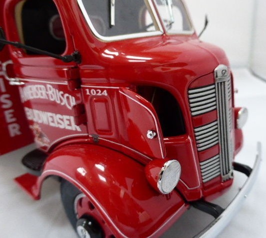 Ford Pickup Truck Car Built Metal Body Model Classic Woodie Woody Promo