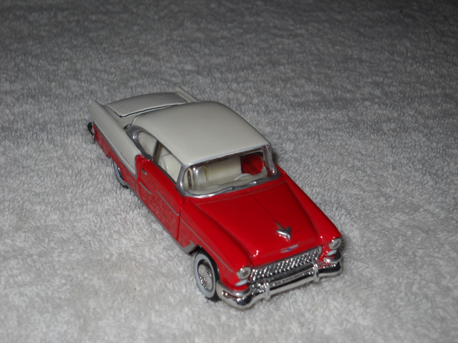 Road Champs 1997, 1955 Chevrolet Belair, Diecast, Please see the photos.