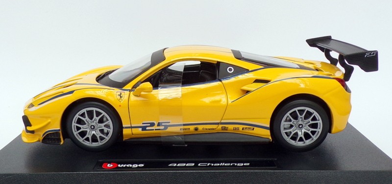 Burago 1/24 Scale Model Car 18-26307 – Ferrari 488 Challenge – Yellow