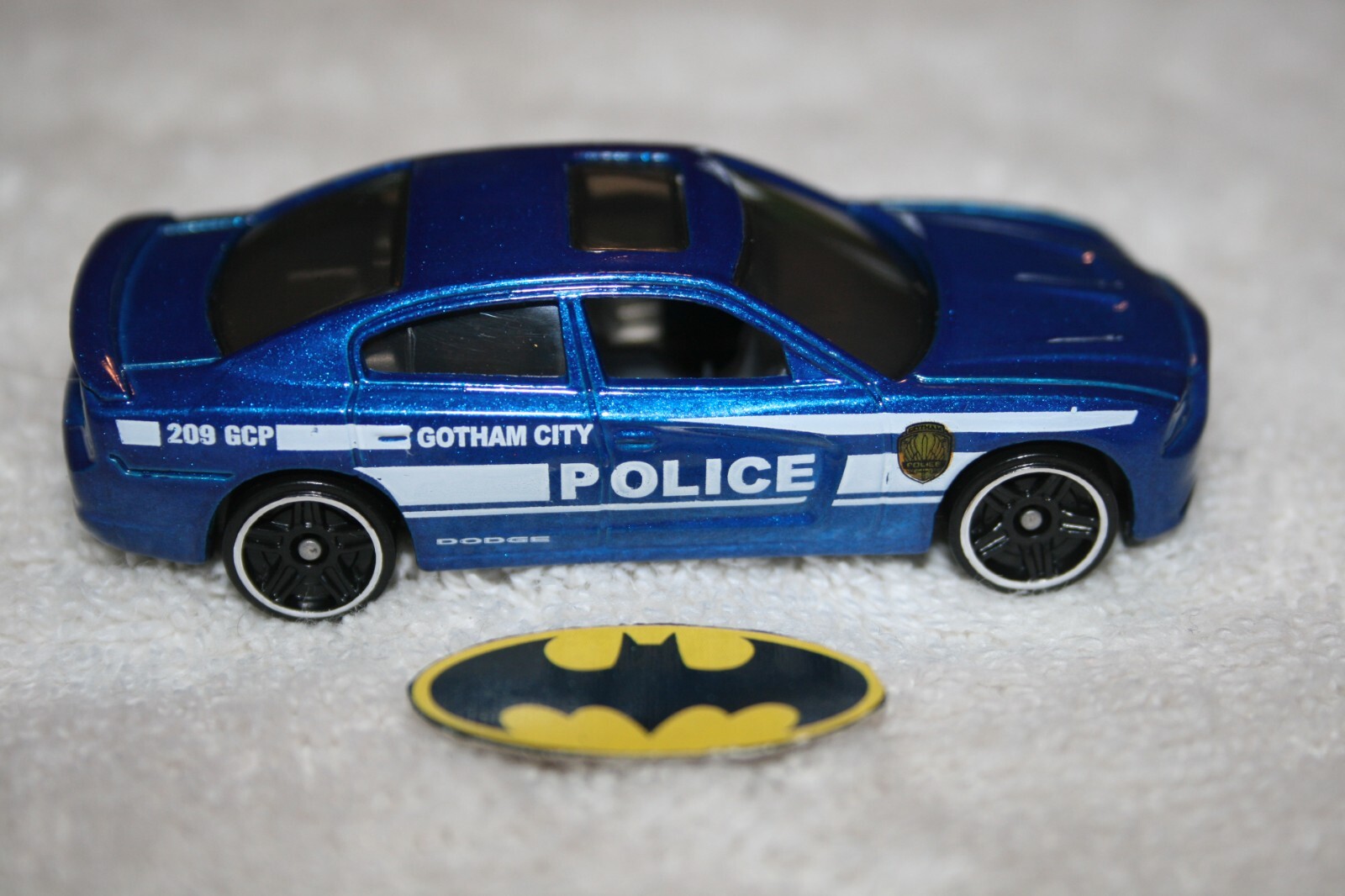 NEW 2023 Hot Wheels Batman 2011 Dodge Charger R/T GCPD Police Blue Gotham city