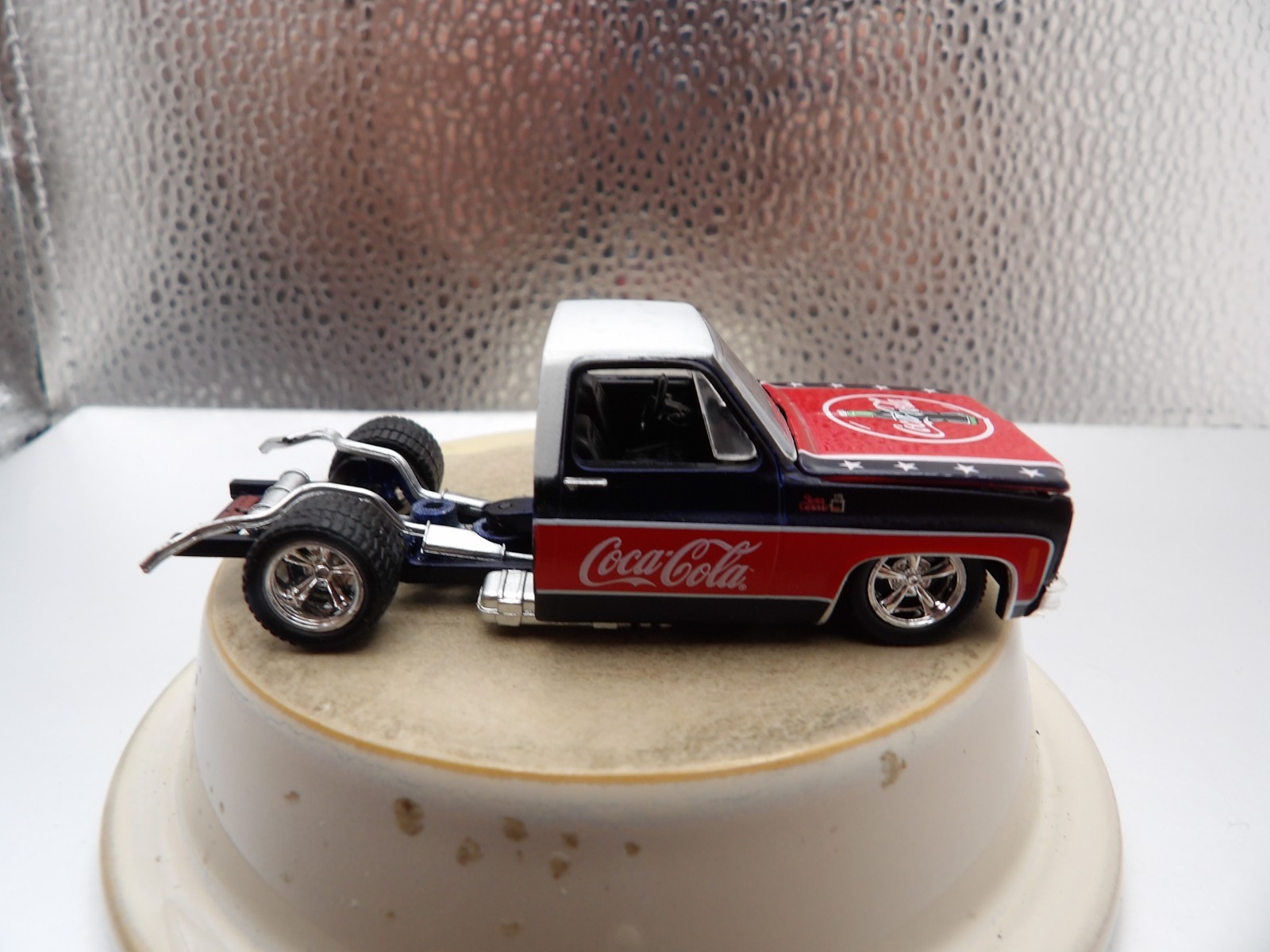 CUSTOM 1976 GMC SIERRA GRANDE 15 TRUCK 2025 CASTLINE M2 MACHINES 1:64