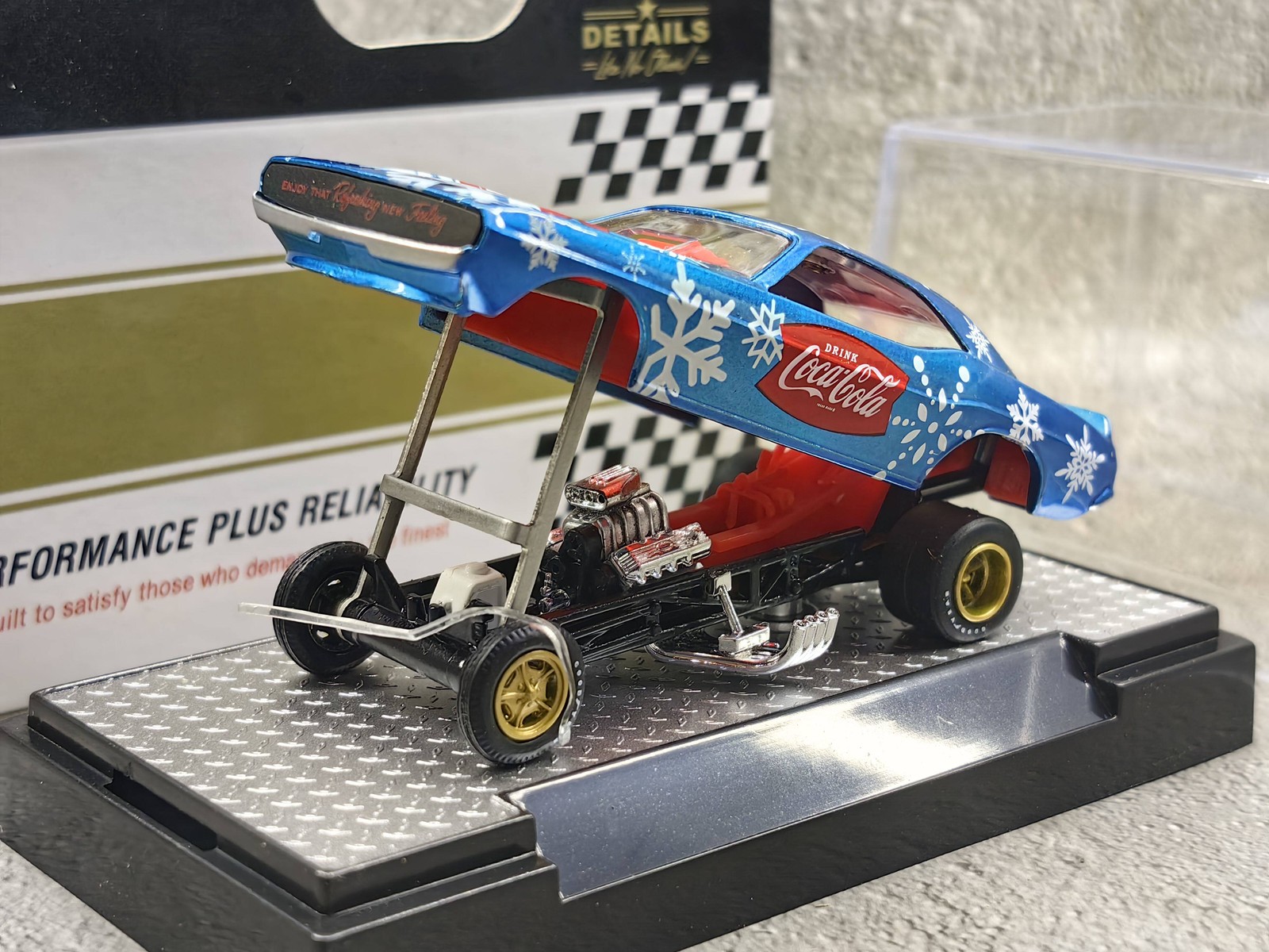 New M2 1/64 Dodge Challenger Clear Oil Cola Edition Alloy Car Model