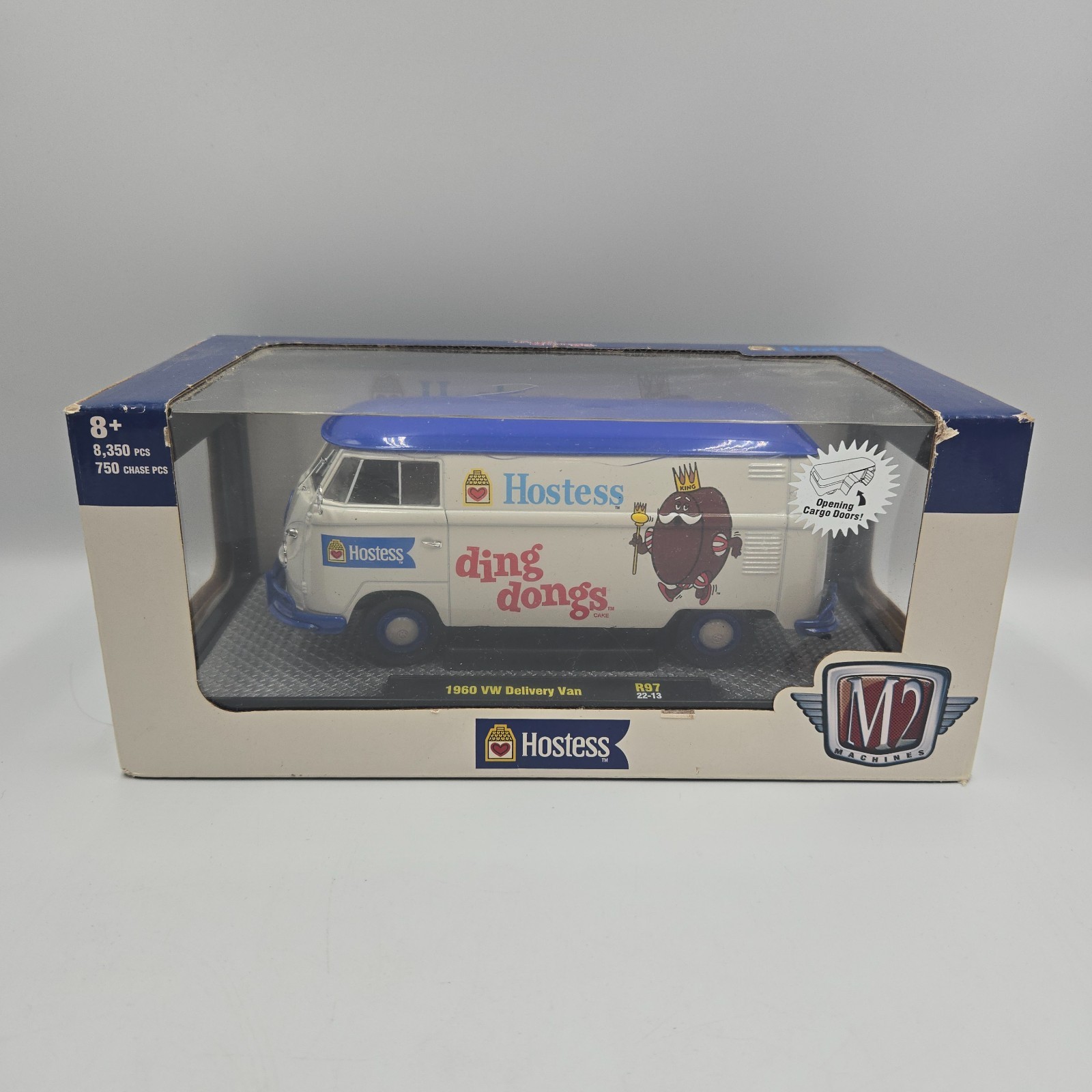M2 Machines CHASE Hostess Ding Dongs 1960 VW Volkswagen Delivery Van 1/24