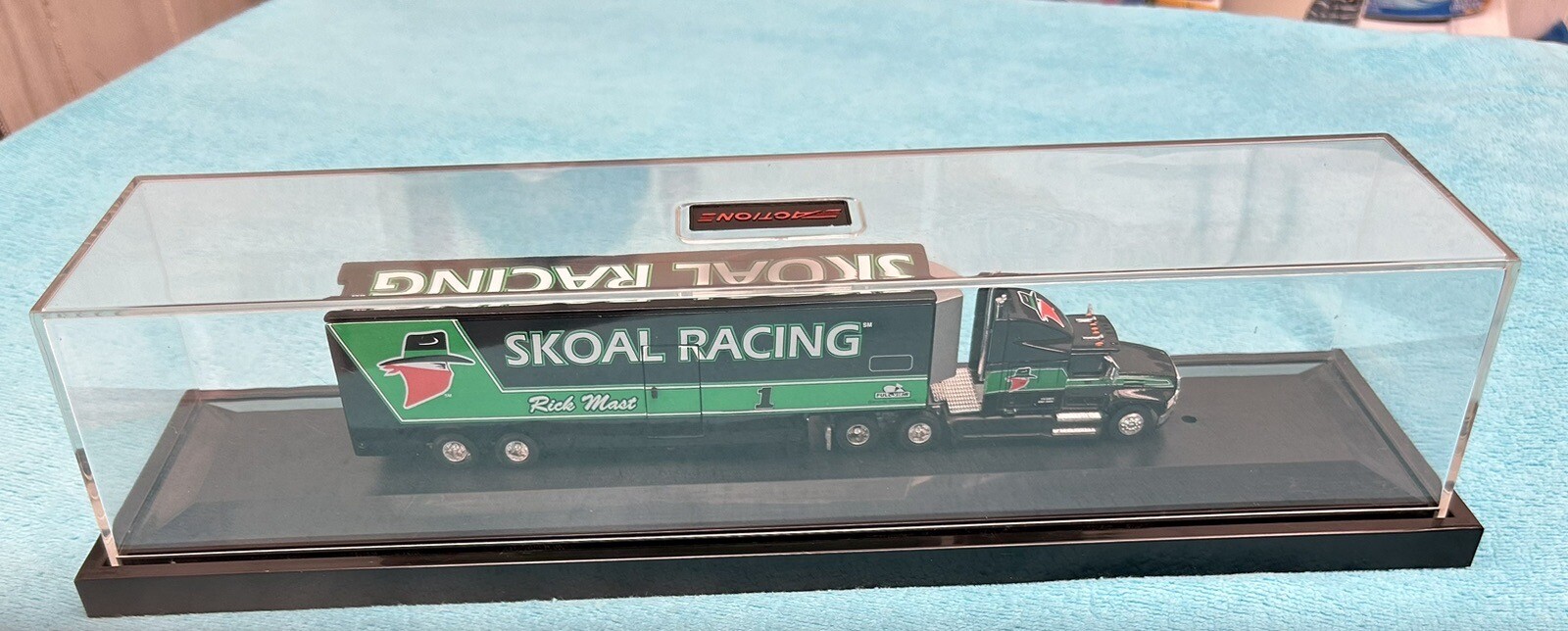 RICK MAST ACTION SKOAL RACING RACE CAR TRANSPORTER 1:96 SCALE ADULT COLLECTABLE