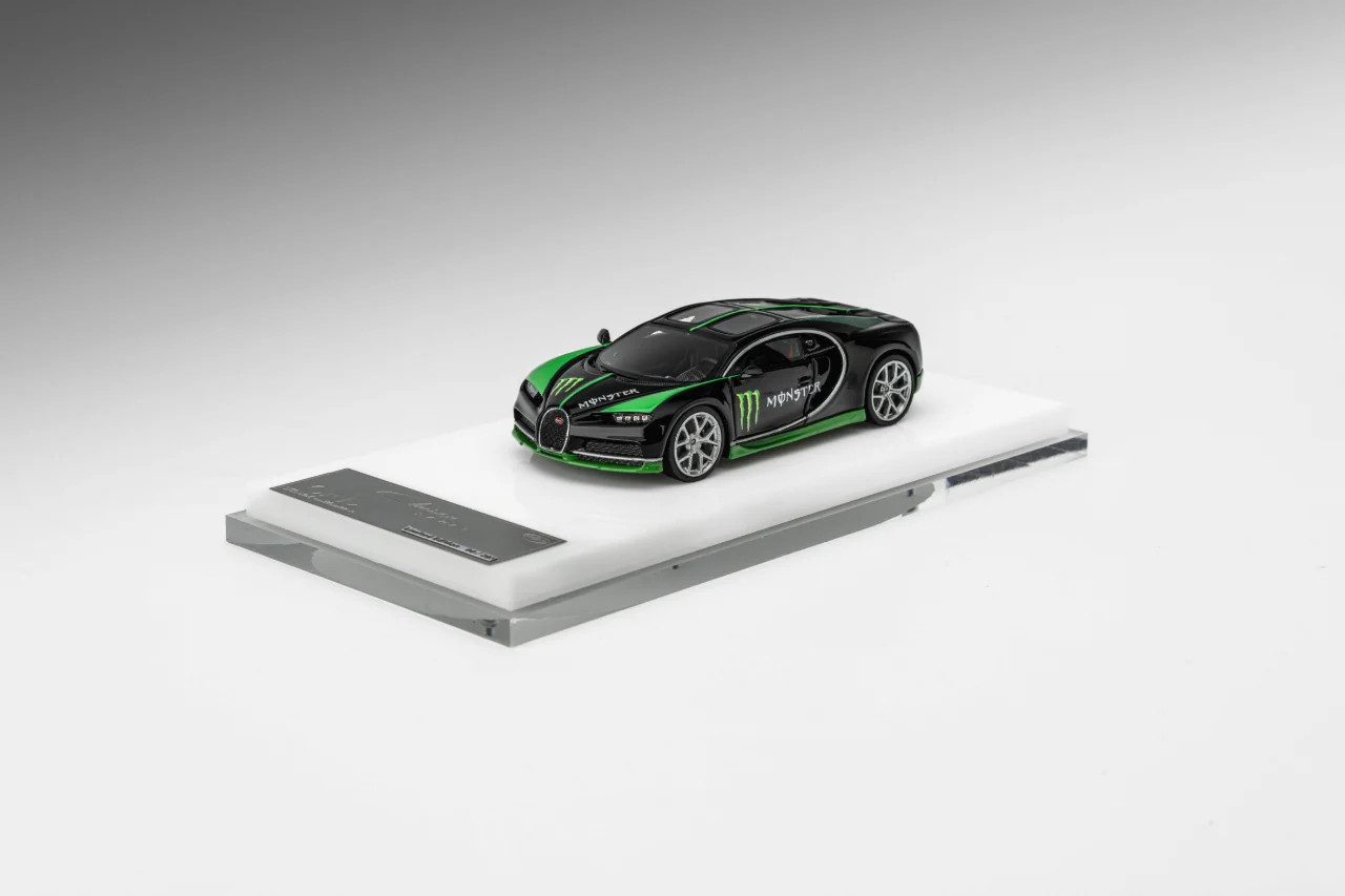 CRL Model 1:64 Bugatti Chiron (3 Colours)