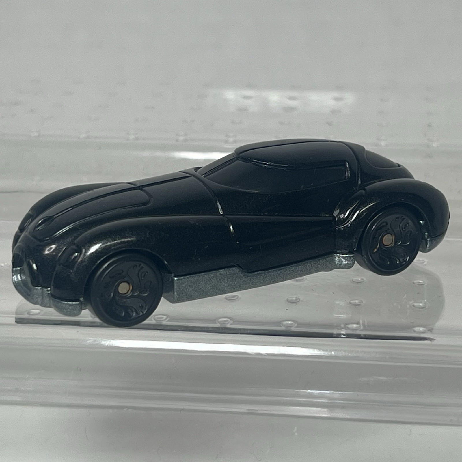 Hot Wheels Batman Batmobile 1940’s JL 08 Black 1995 1:64 Diecast Car Vintage