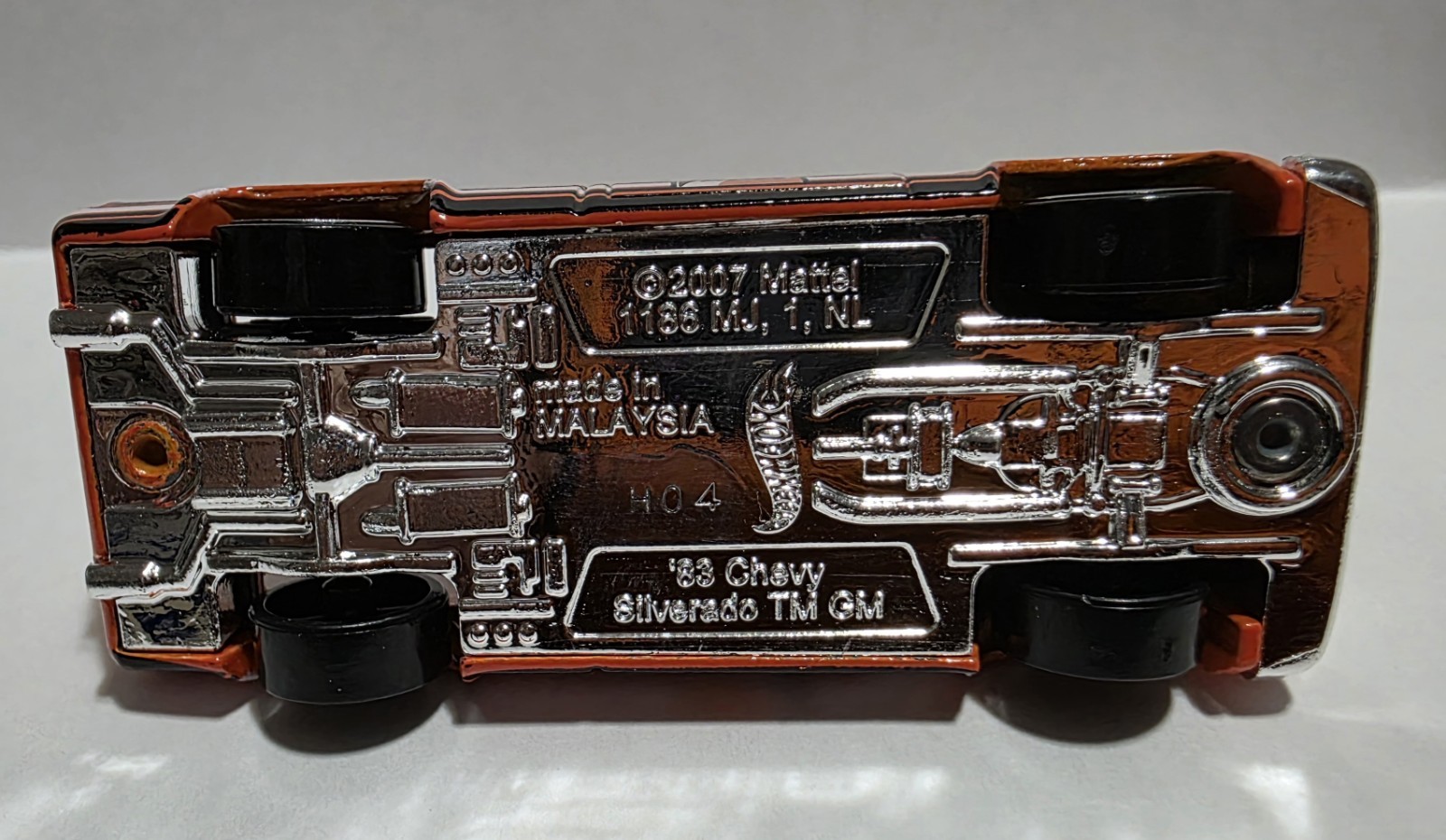 Hot Wheels 2015 HW City Orange Fram 83 Chevy Silverado