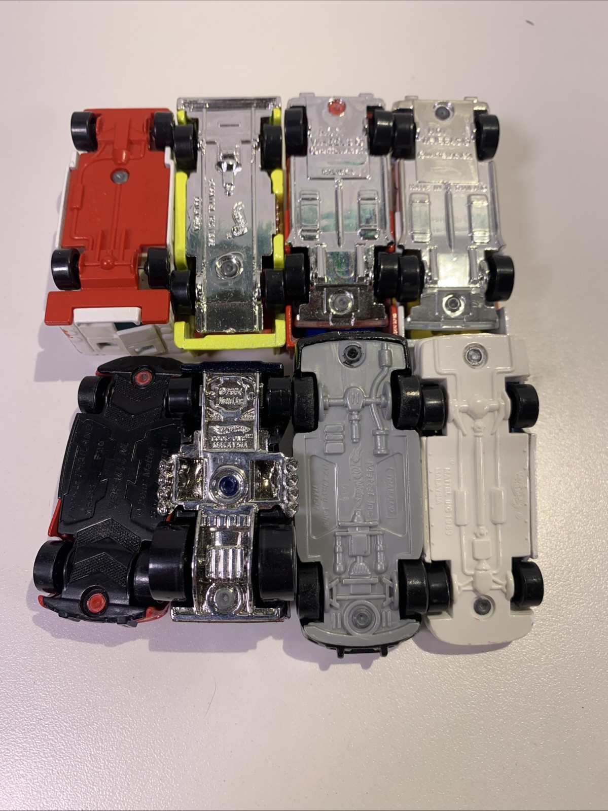 Hot Wheels Loose Lot of 8 Rescue and Police Fire Trucks