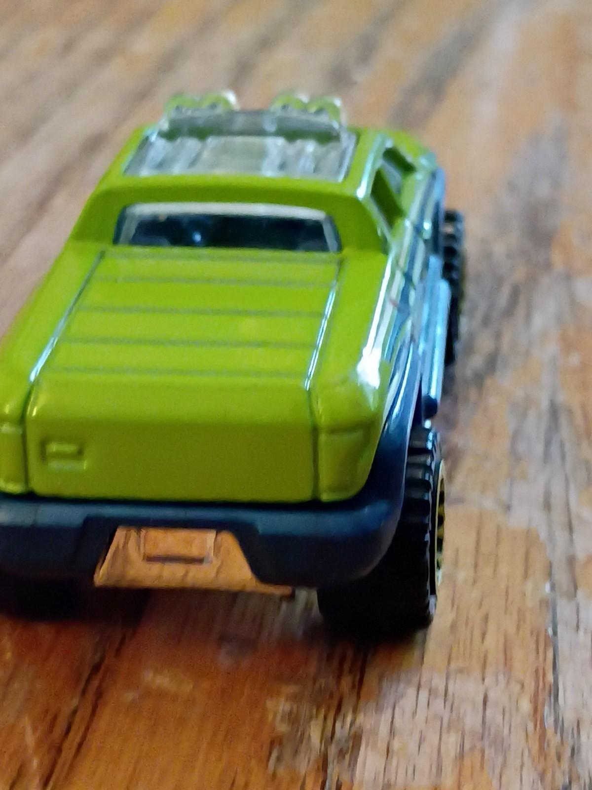 Rare 2013 Hot Wheels Off Duty Green Diecast Pickup Truck – HW Collectible
