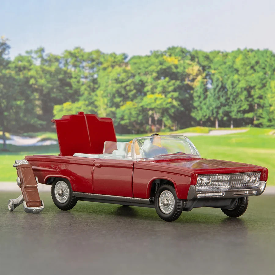 Corgi Toys – 246 Chrysler Imperial – Modern Corgi Re-Issue New in Box with COA