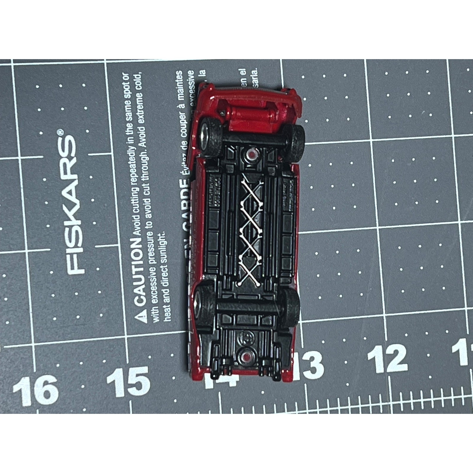 Snap-on Tools 1957 Chevy Nomad Diecast Car Red White 1/64 Scale Collectible