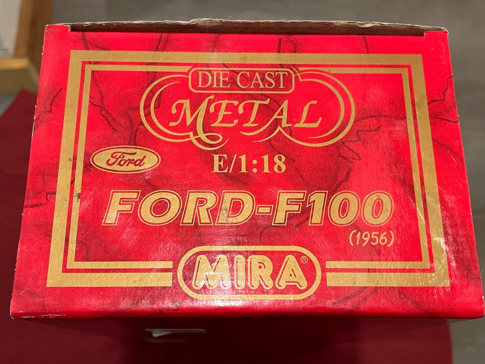Mira Die Cast Metal E/1:18 Ford F100 ’56 Dark Blue Golden Line Collection