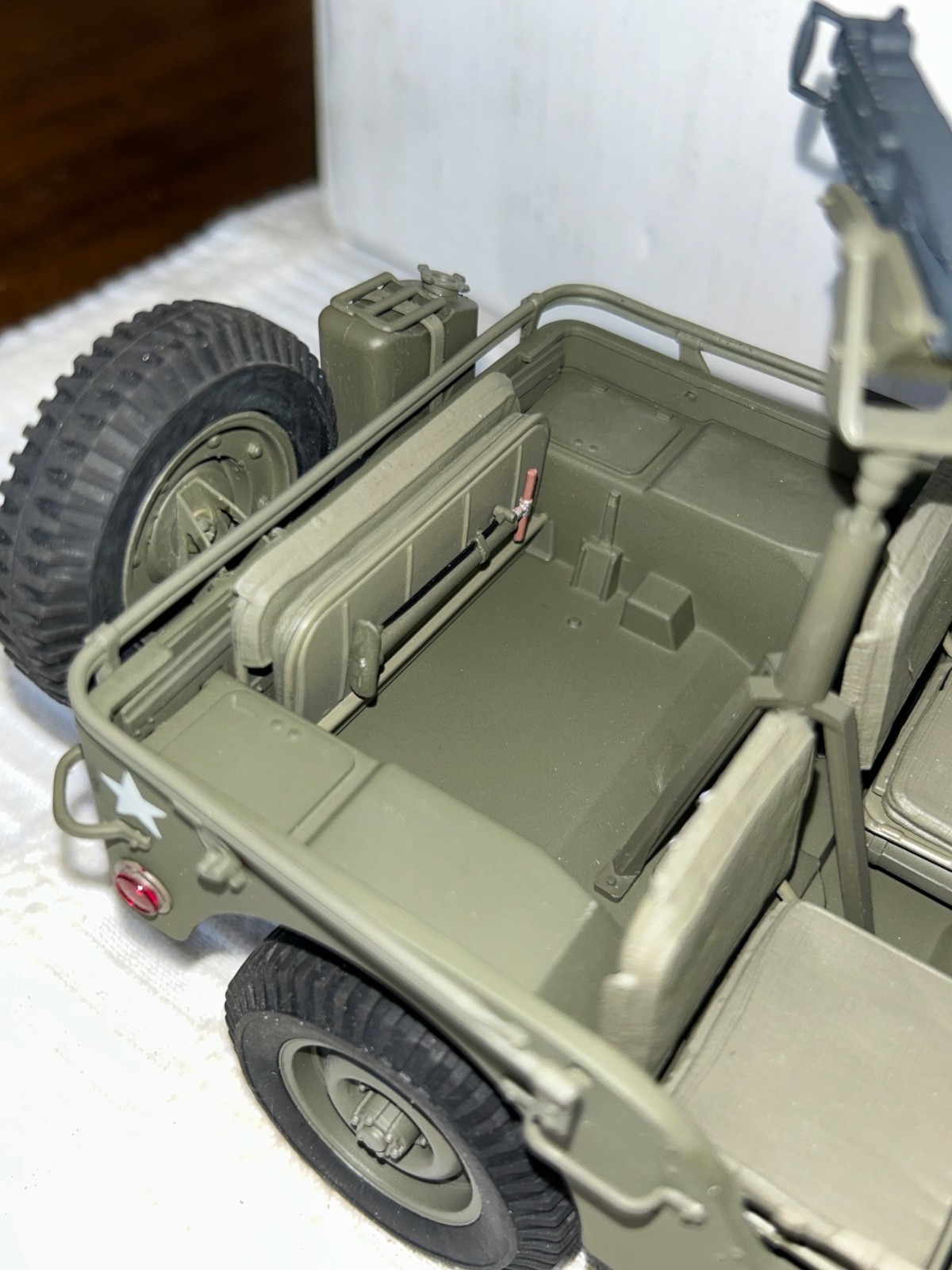 Danbury Mint 1:16 World War II WW2 Willy’s Scout Jeep Replica Die-Cast 1994