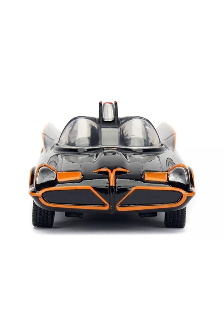 35758DPA1) BY Jada CLASSIC 1966 Batmobile black Color 1:32 SCALE