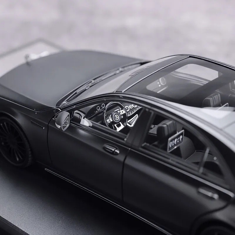King 1:64 Matte Black AMG S65 W222 Luxury Sports Model Diecast Metal Car