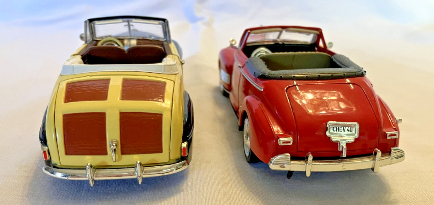 Vintage Diecast Replicas 1946 Ford & 1941 Chevrolet Convertibles 1/32 Scale