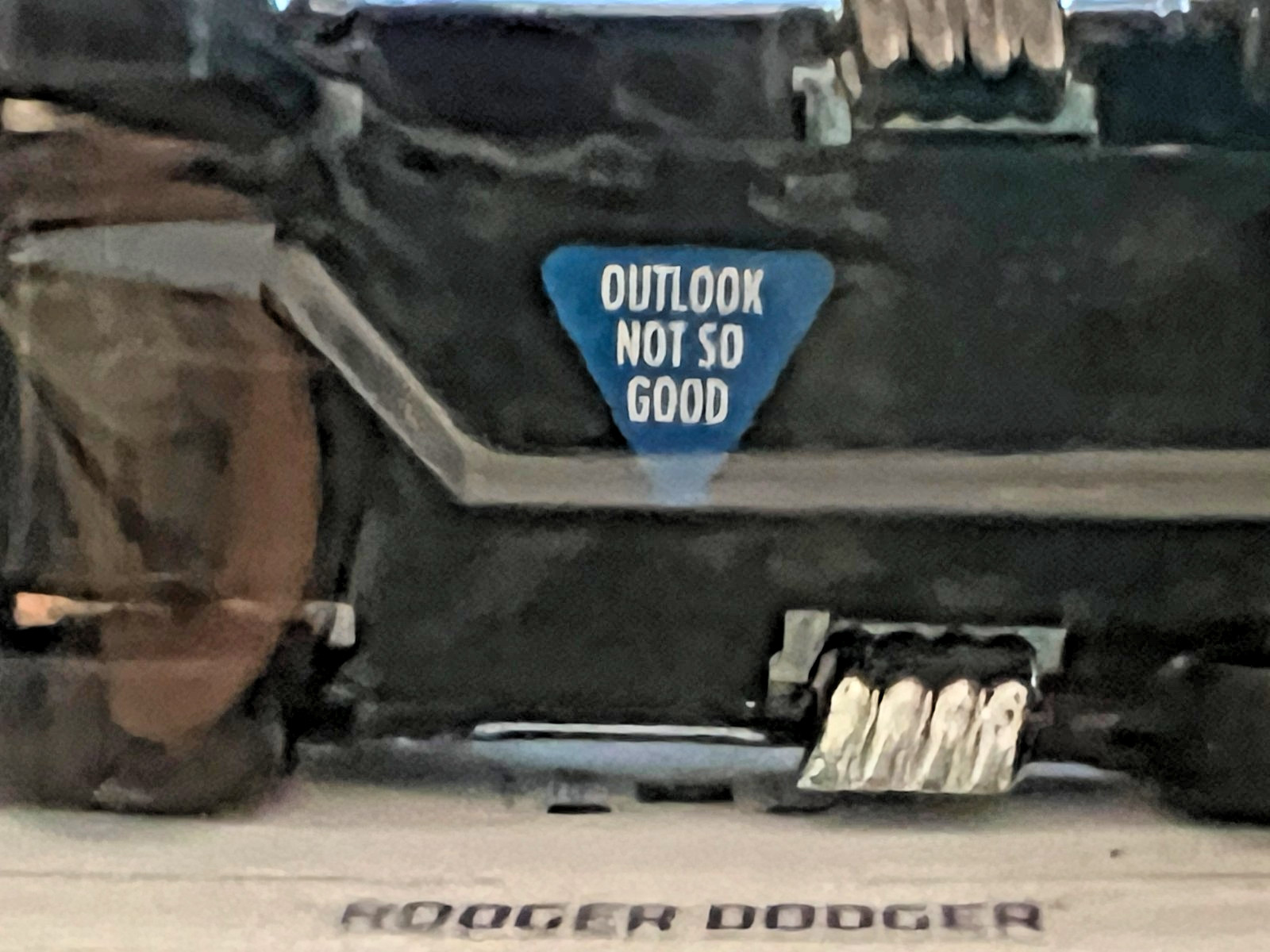 Hot Wheels Mattel Games 2/5 Rodger Dodger 73/250 Magic Ball Outlook Not So Good