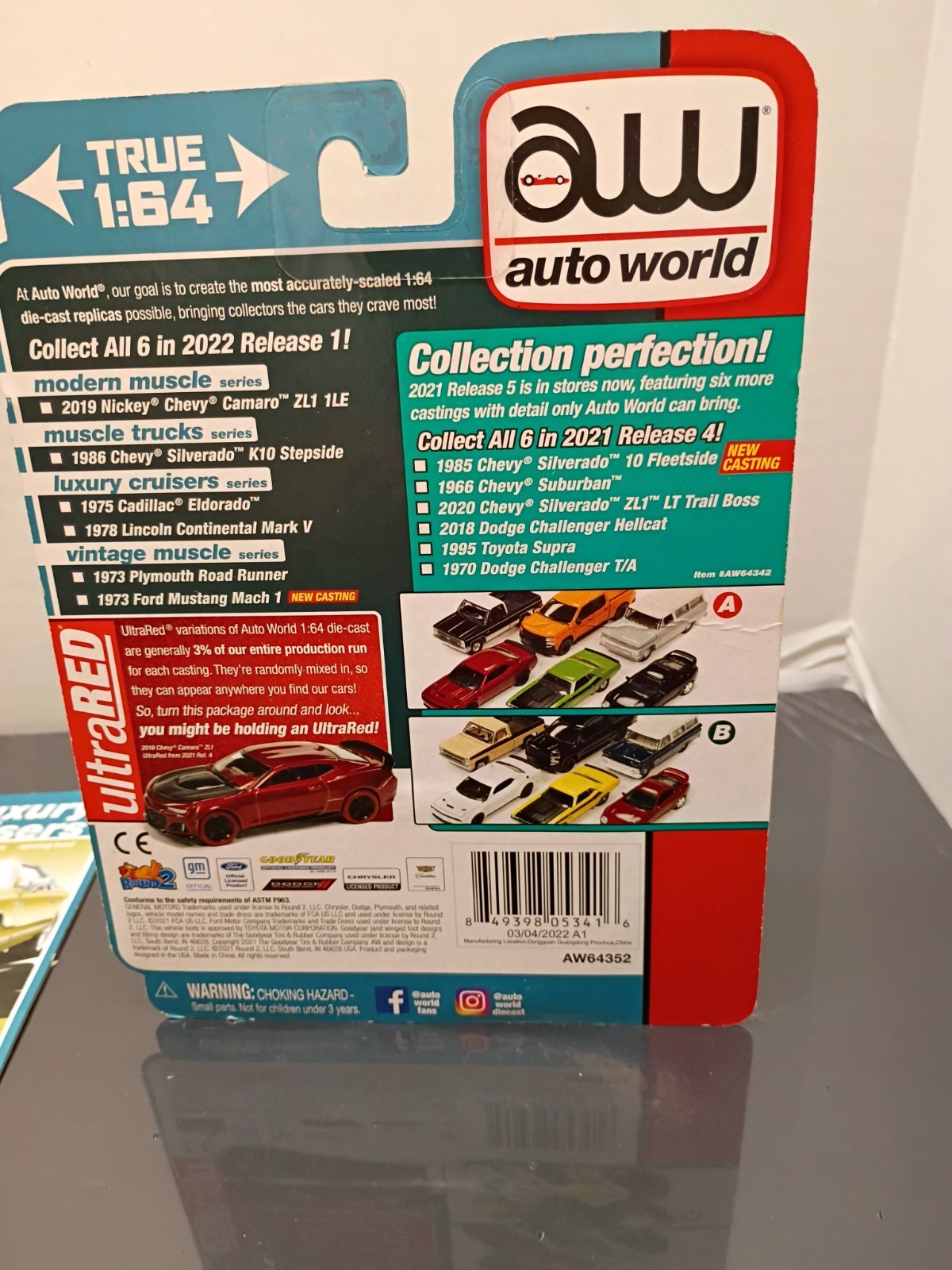 Auto World Premium 2022 Release 1 Set B Complete 6 Set Car Collection 1:64 NEW