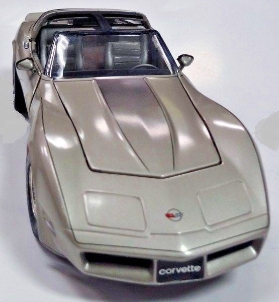 Corvette Chevrolet StingRay Race Car Chevy Classic Hot Rod Metal Promo Model1980