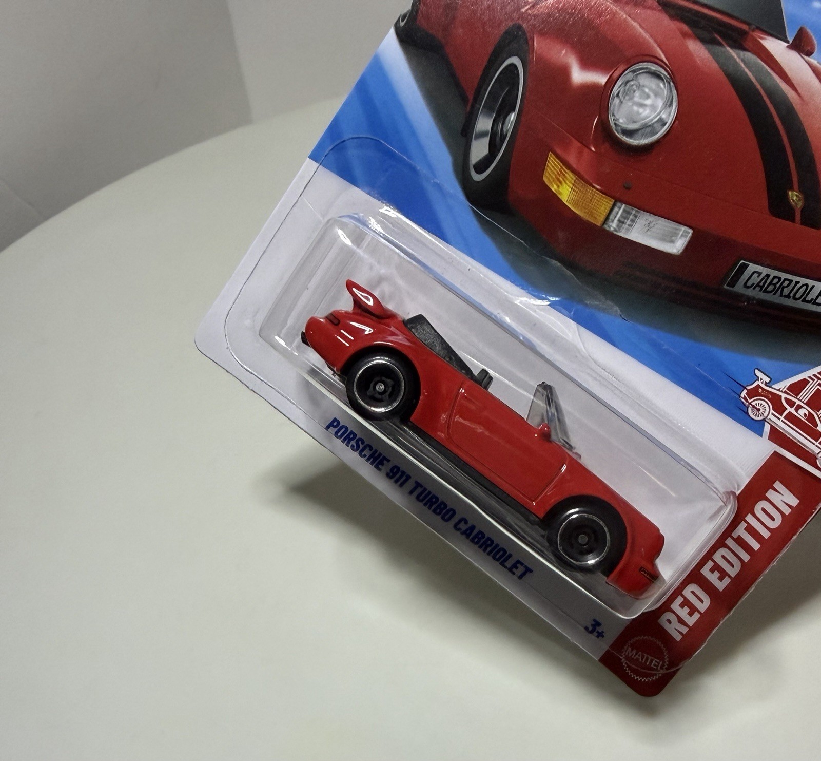 Hot Wheels Red Edition Porsche 911 Turbo Cabriolet 1:64 Brand New