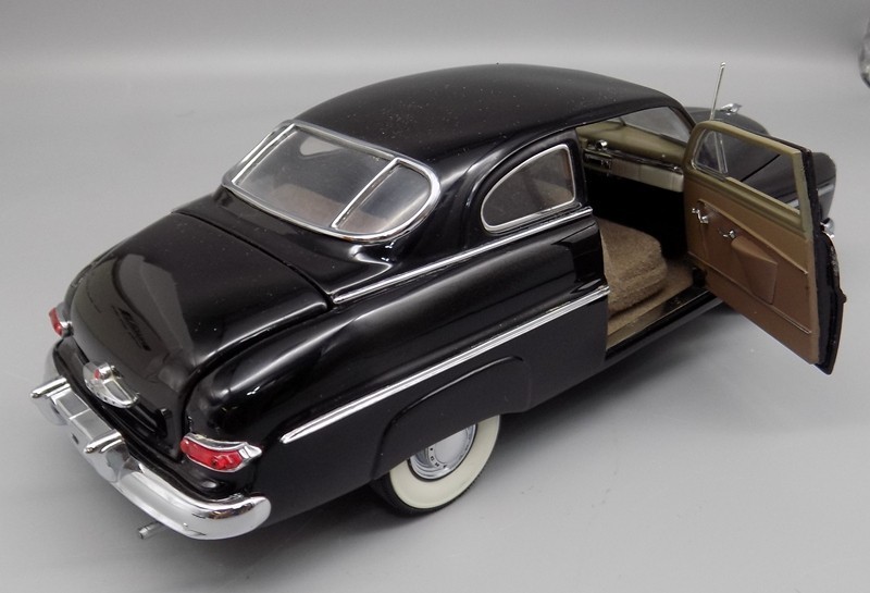 1949 Mercury Club Coupe Diecast Model Danbury Mint Rat Rod Low Rider 2 Door