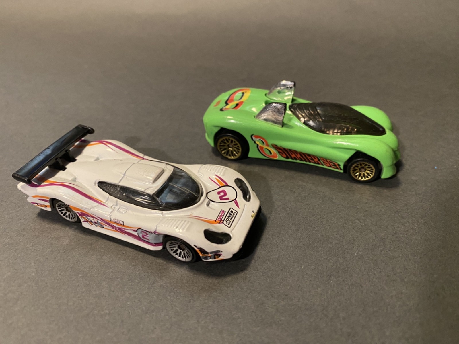 Lot of 8 Diecast 1:64 Cars – Various Makes and Models Loose