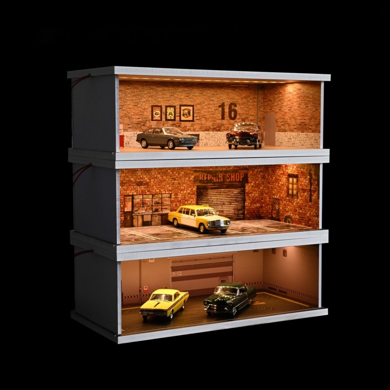 Diorama 1:43 Car Garage Model LED Lighting City Parking Lot Backdrop Scene Model