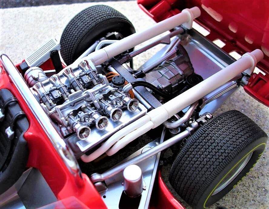Race Car Le mans Hot Rod Built Metal Model Promo Carousel Red1:18 24 12 55 57