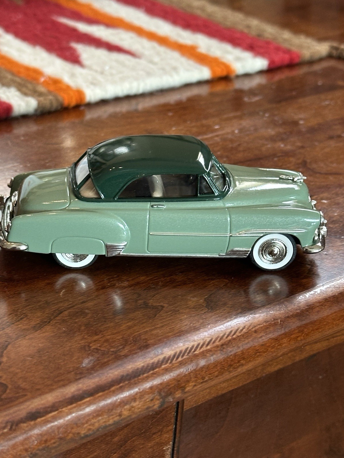 “U.S.A.Models”byMotor City USA(1/43)1951 Chevrolet BelAir 2-Door Hardtop(USA-4)