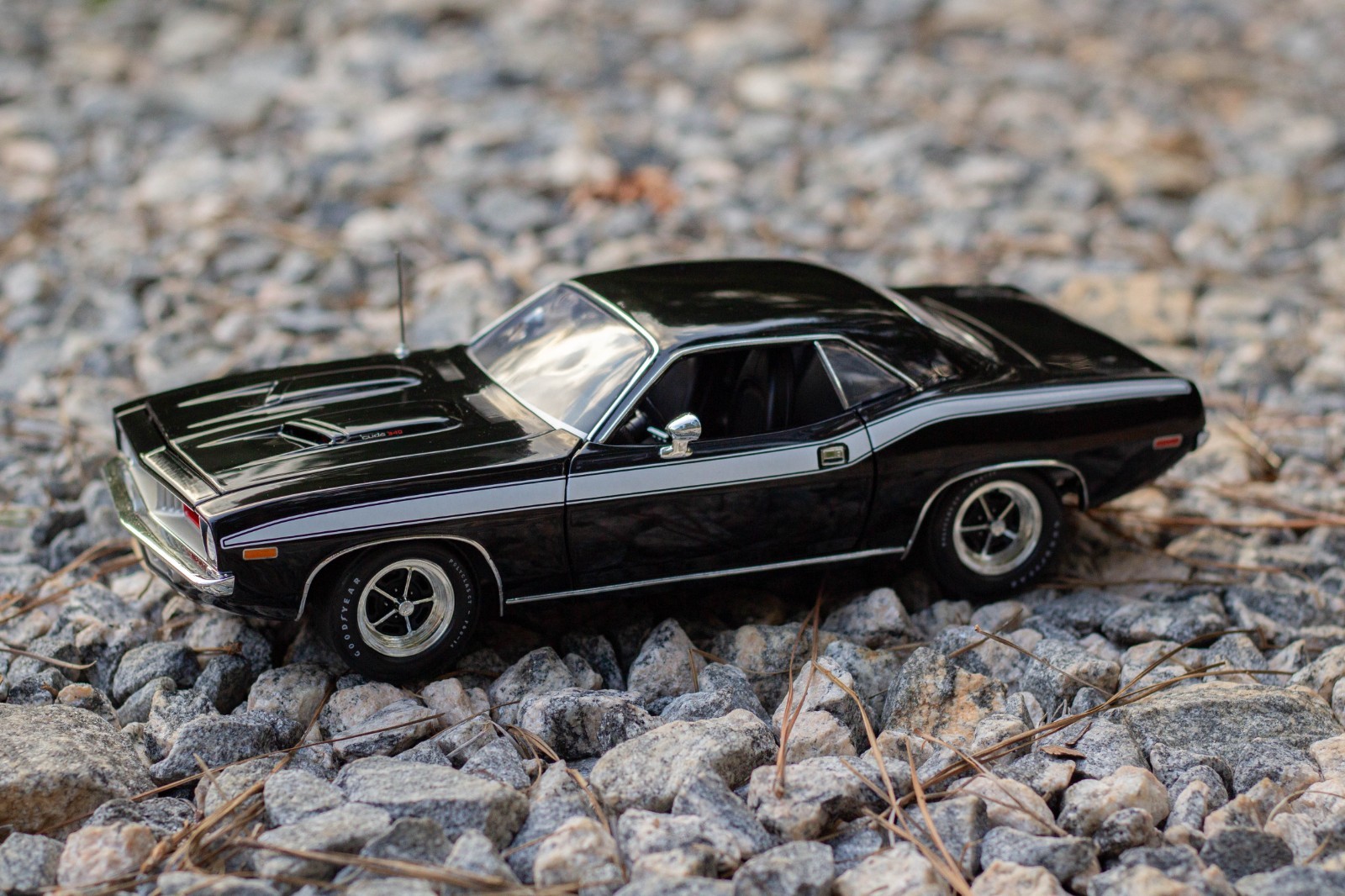 ACME EXCLUSIVE – 1:18 SCALE – 1972 Plymouth ‘Cuda 340 *SPARE MODEL* – A1806137HT