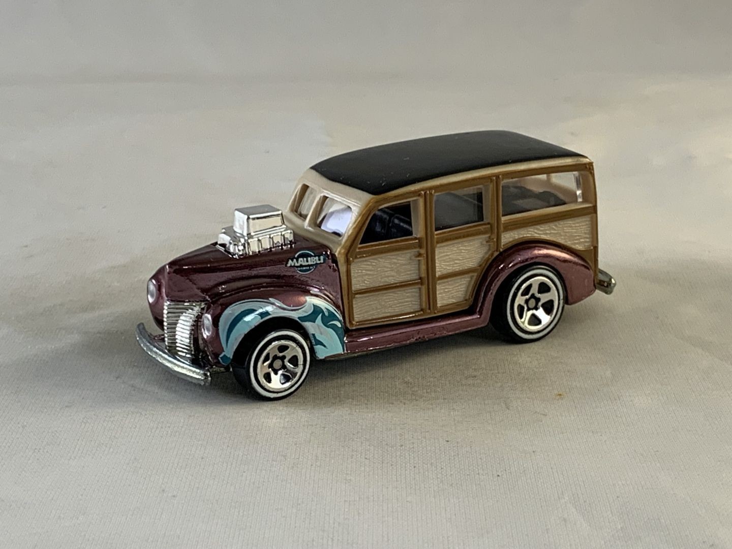Hot Wheels 1940s Woodie 2005 Classics Light Purple WL5SPs