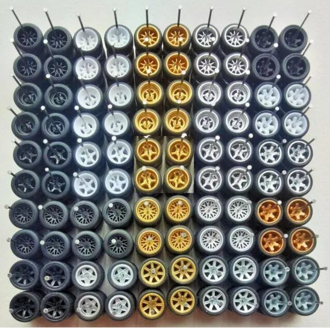 10 Sets – RANDOM MIX (10 Cars) – Hot Wheels Rims & Real Riders Rubber Tires 1/64