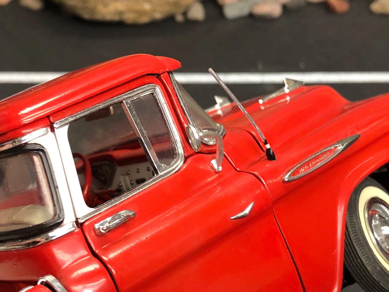 Imperfect 1:24 Diecast Danbury Mint RED 1957 CHEVROLET CAMEO PICKUP No Box AS-IS