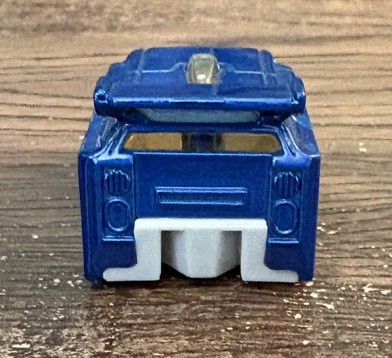 Hot Wheels Mattel 2004 McDonald’s Rare Blue Van Car