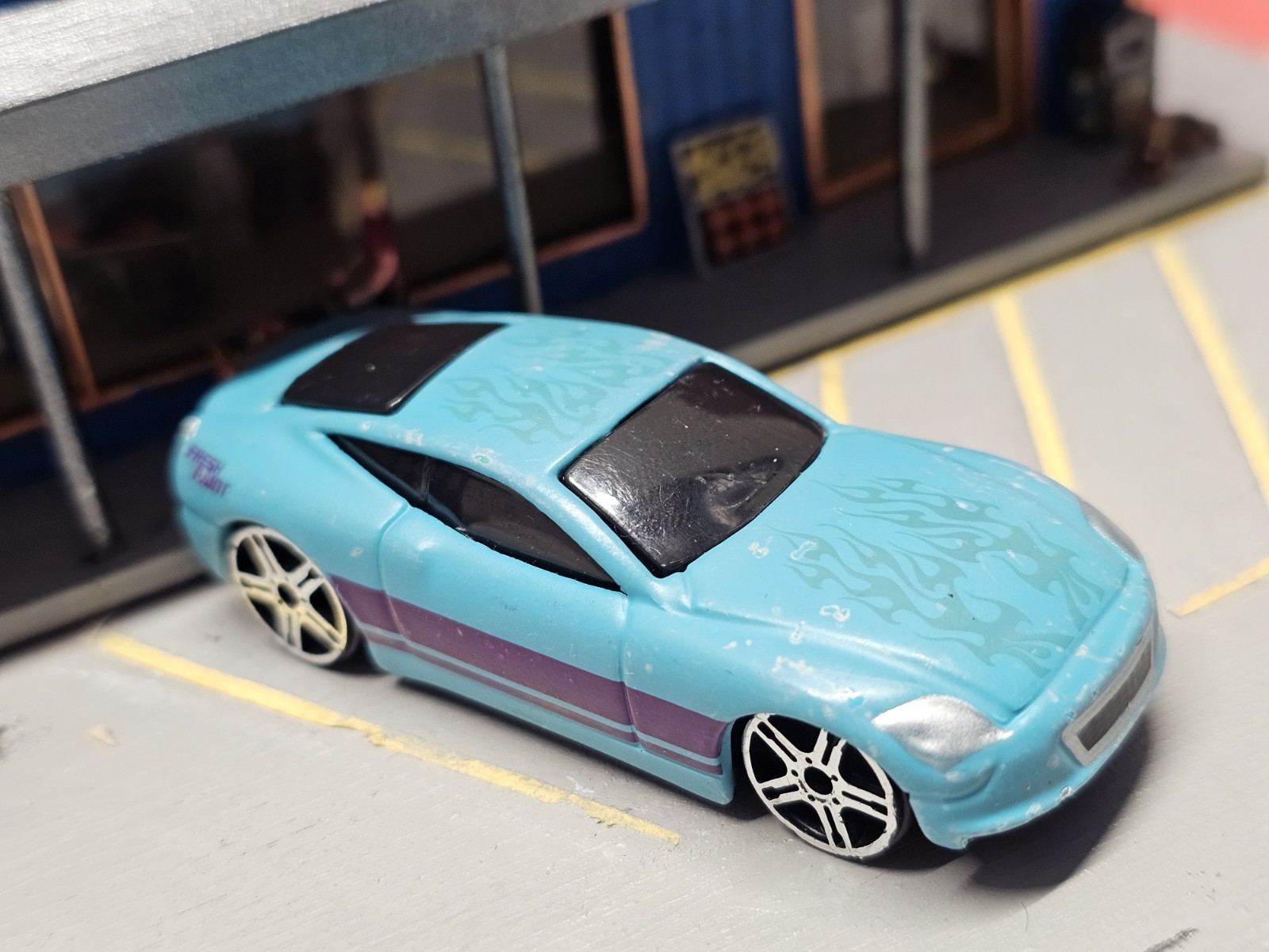 V7 1:64 Maisto Fresh Metal Series Loose